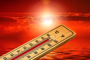 Val de caniculă peste România. Cod galben de temperaturi extreme